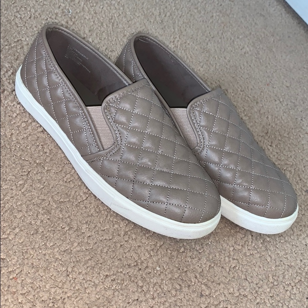 MADDEN GIRL SLIDE ON/SNEAKER